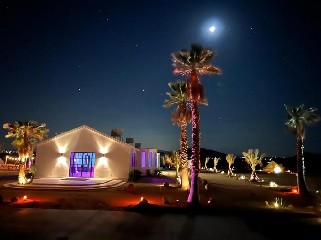 Hotel The Castle House Estate Joshua Tree Esterno foto